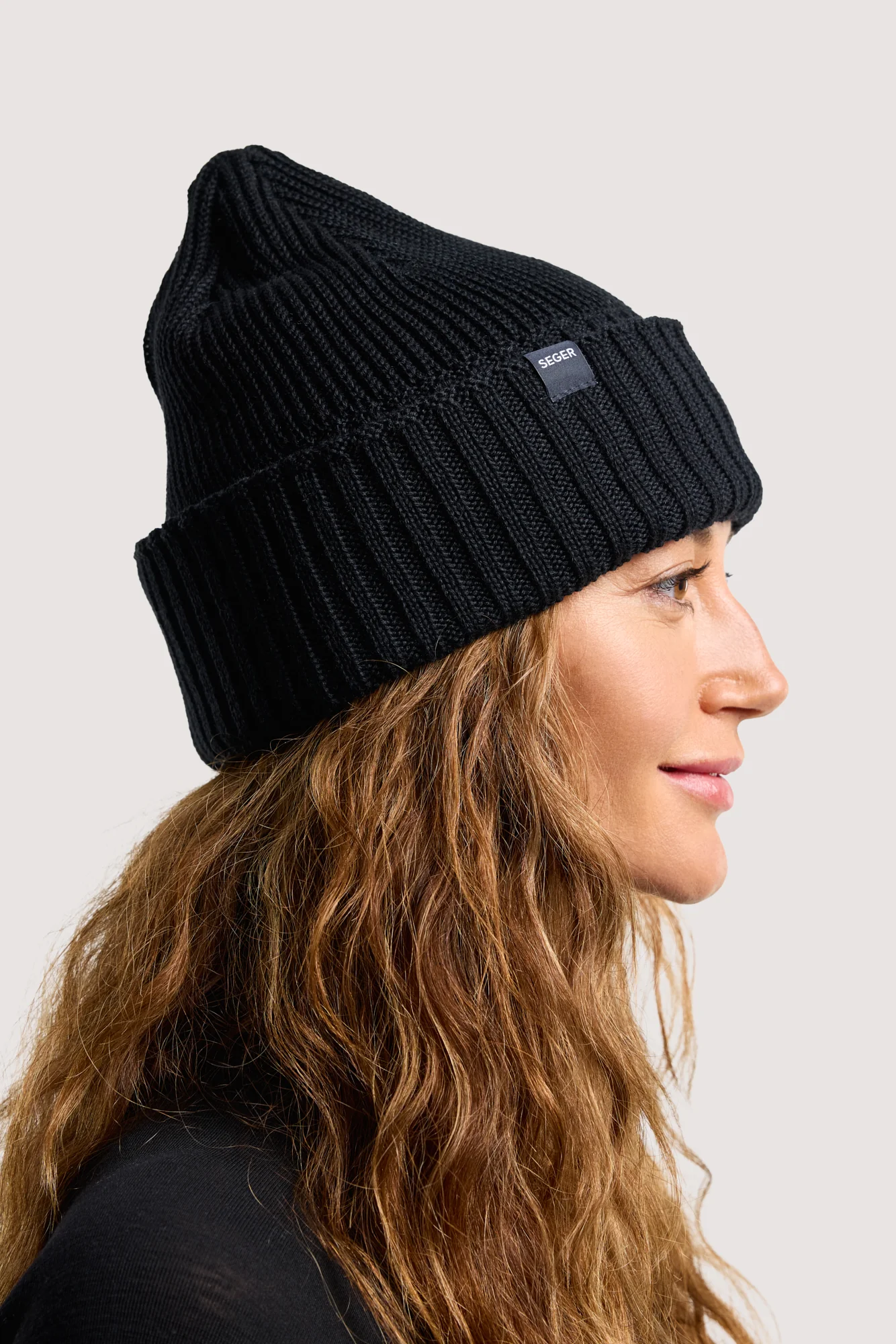 Alice - Beanie - Merinowool - Black - Seger